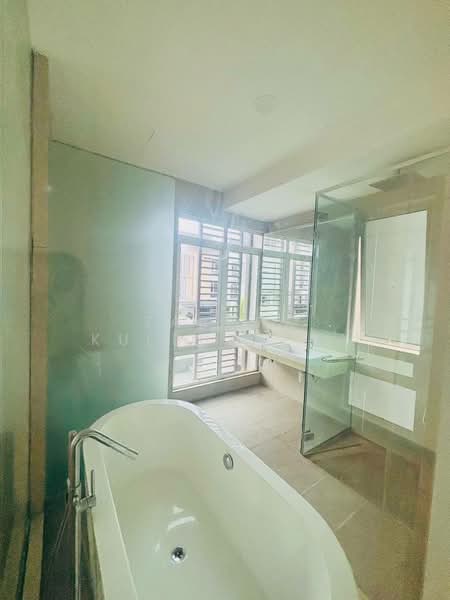 2.5-storey Terraced House for Sale in Putrajaya (Putrajaya) - Zarema Kulbuzheva - Bathroom - PropertyGuru.com.my
