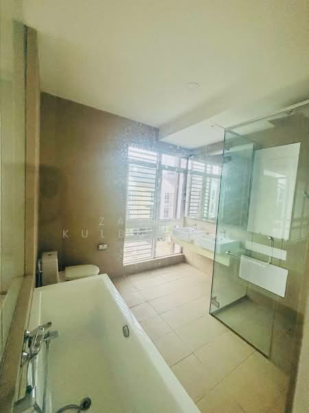 2.5-storey Terraced House for Sale in Putrajaya (Putrajaya) - Zarema Kulbuzheva - Bathroom - PropertyGuru.com.my