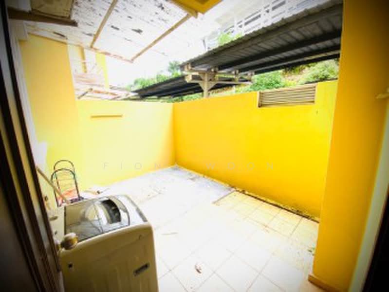 Pangsapuri untuk Dijual di Pangsapuri Bukit Beruang Permai (University Green) - Fiona Woon - Exterior - PropertyGuru.com.my