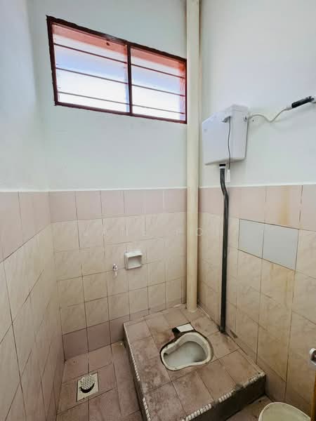 1-storey Terraced House for Sale in Sungai Petani (Kedah) - Jane Poh - Bathroom - PropertyGuru.com.my