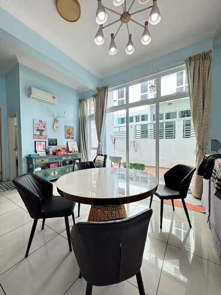 Rumah Kluster untuk Dijual di Nusa Sentral (Iskandar Puteri (Nusajaya)) - Kent Koh - Dining Room - PropertyGuru.com.my