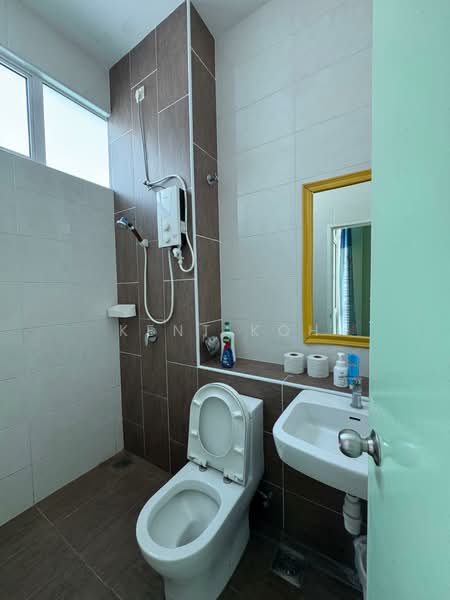 Rumah Kluster untuk Dijual di Nusa Sentral (Iskandar Puteri (Nusajaya)) - Kent Koh - Bathroom - PropertyGuru.com.my