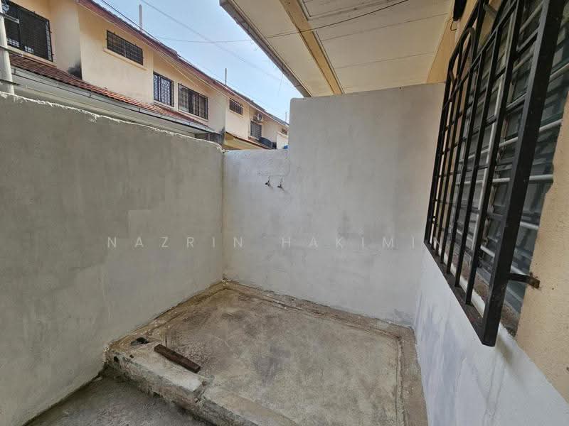 2-storey Terraced House for Sale in Desa Coalfields (Sungai Buloh) - Nazrin Hakimin - Exterior - PropertyGuru.com.my