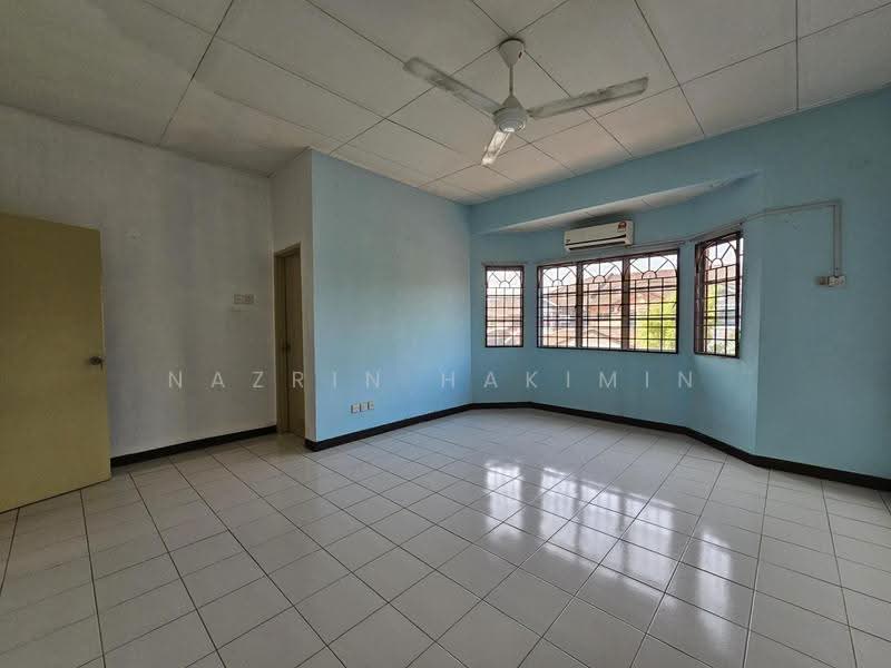 2-storey Terraced House for Sale in Desa Coalfields (Sungai Buloh) - Nazrin Hakimin - Interior - PropertyGuru.com.my