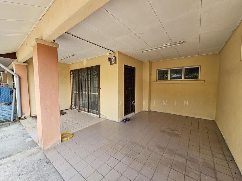 2-storey Terraced House for Sale in Desa Coalfields (Sungai Buloh) - Nazrin Hakimin - PropertyGuru.com.my