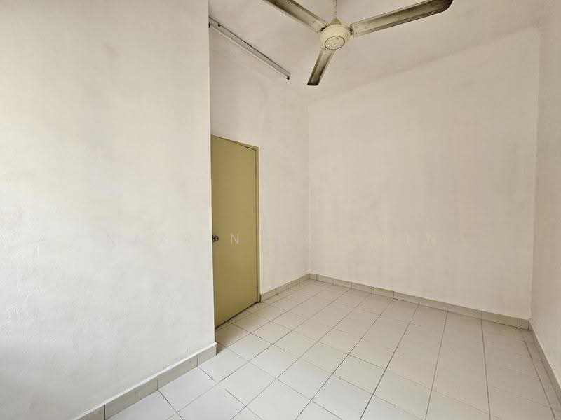 2-storey Terraced House for Sale in Desa Coalfields (Sungai Buloh) - Nazrin Hakimin - PropertyGuru.com.my