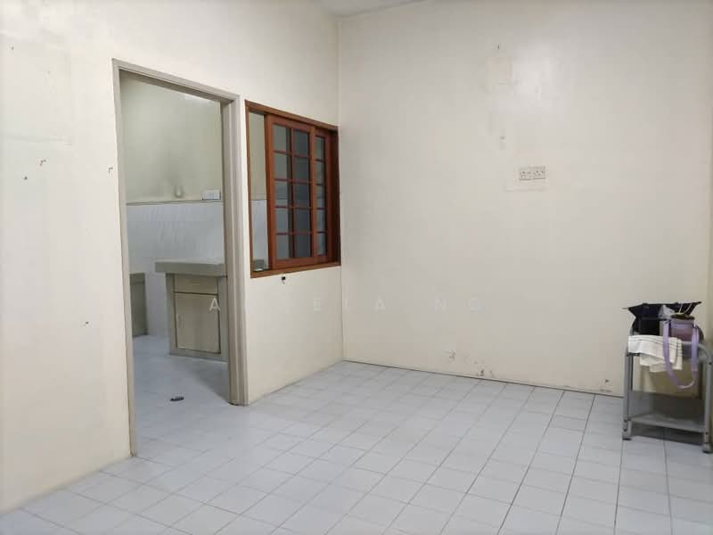 2-storey Terraced House for Sale in SS18 (Subang Jaya) - Angela Ng - Interior - PropertyGuru.com.my