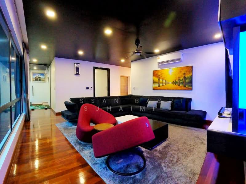 Bungalow for Sale in Sering Ukay (Ampang) - Hassan Basri Suhaimi - Living Room - PropertyGuru.com.my