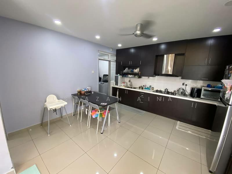 Kondominium untuk Dijual di Dwiputra Residences - Ustazah Aina - Kitchen - PropertyGuru.com.my