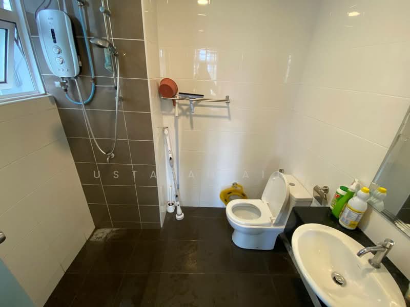 Kondominium untuk Dijual di Dwiputra Residences - Ustazah Aina - PropertyGuru.com.my