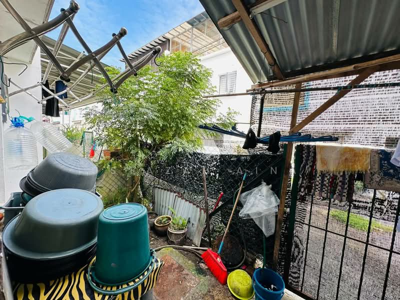 Rumah Teres untuk Dijual di Semenyih (Selangor) - Ustazah Aina - Exterior - PropertyGuru.com.my