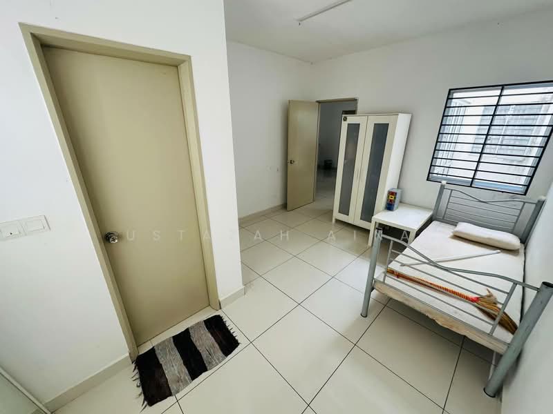 Rumah Teres untuk Dijual di Semenyih (Selangor) - Ustazah Aina - Bedroom - PropertyGuru.com.my