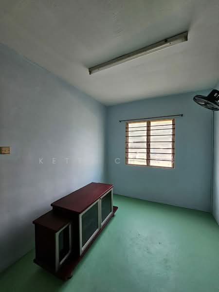 Flat for Rent at Pangsapuri Sri Meranti - Ketty Ching - Interior - PropertyGuru.com.my
