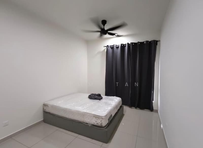 Servis Apartment untuk Disewa di D'Cosmos Residences - TOMMY TAN - Bedroom - PropertyGuru.com.my