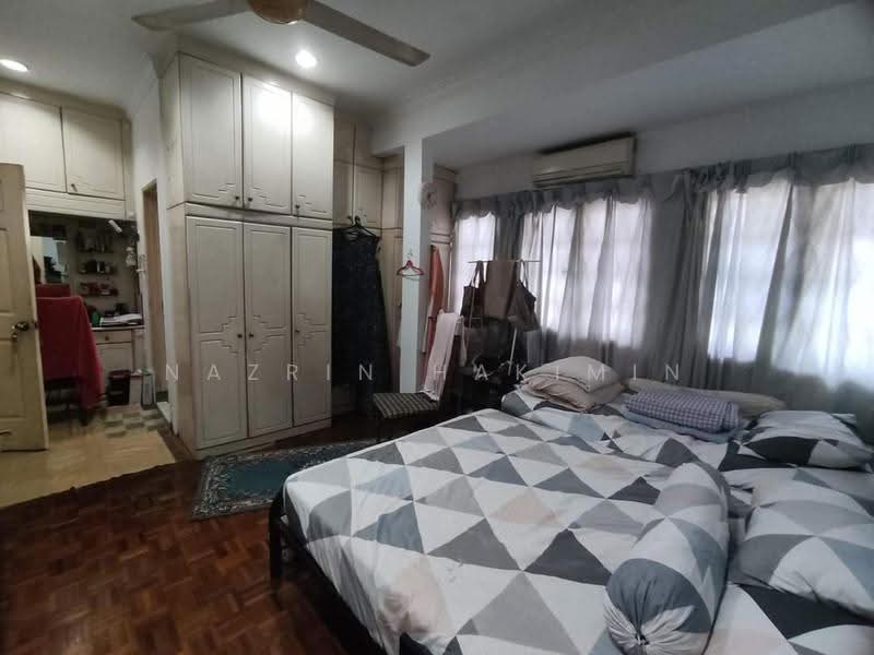 2-storey Terraced House for Sale in Seksyen 25 (Shah Alam) - Nazrin Hakimin - Bedroom - PropertyGuru.com.my