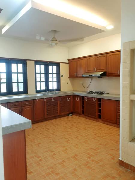 Bungalow for Rent in Taman Duta (Bukit Tunku (Kenny Hills)) - Vee Muru - Kitchen - PropertyGuru.com.my
