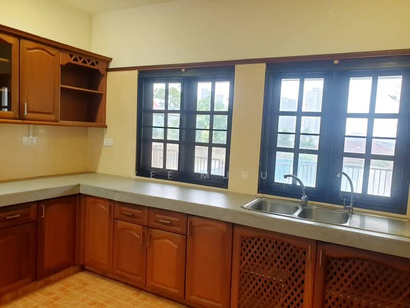 Bungalow for Rent in Taman Duta (Bukit Tunku (Kenny Hills)) - Vee Muru - Kitchen - PropertyGuru.com.my