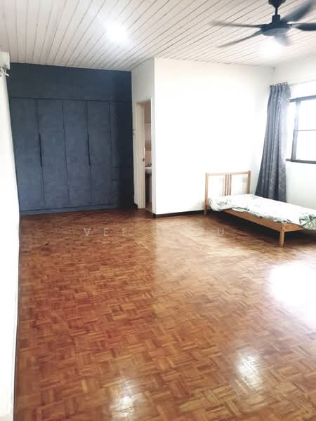 Bungalow for Rent in Taman Duta (Bukit Tunku (Kenny Hills)) - Vee Muru - Bedroom - PropertyGuru.com.my