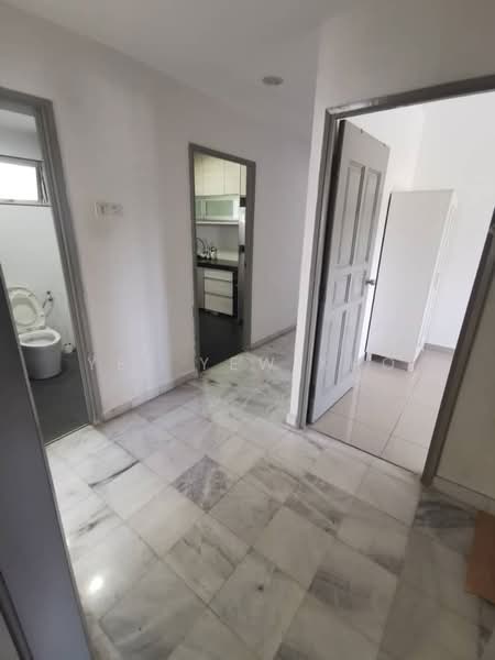 Condominium for Rent at Endah Regal Condominium - Yee Yew Kho - Bathroom - PropertyGuru.com.my