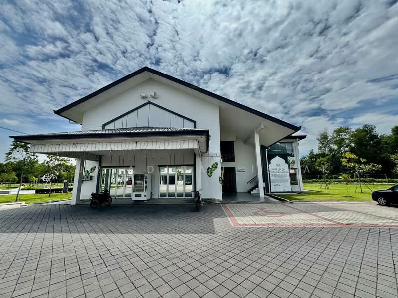 2-storey Terraced House for Sale in Dengkil (Selangor) - Nur Adibah Ishak - PropertyGuru.com.my