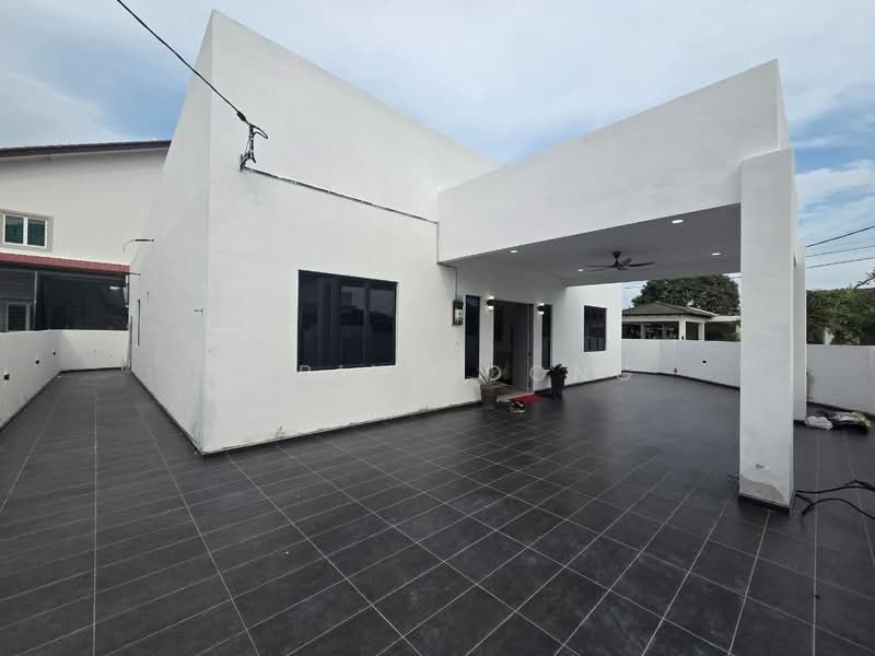 Rumah Banglo untuk Dijual di Ujong Pasir (Melaka) - Robin Soong - PropertyGuru.com.my