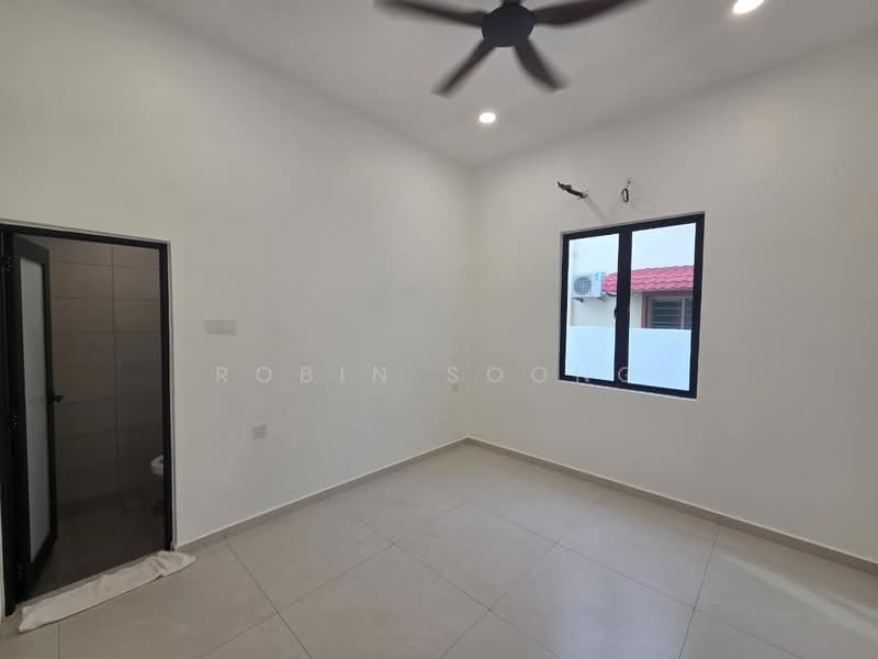Rumah Banglo untuk Dijual di Ujong Pasir (Melaka) - Robin Soong - PropertyGuru.com.my