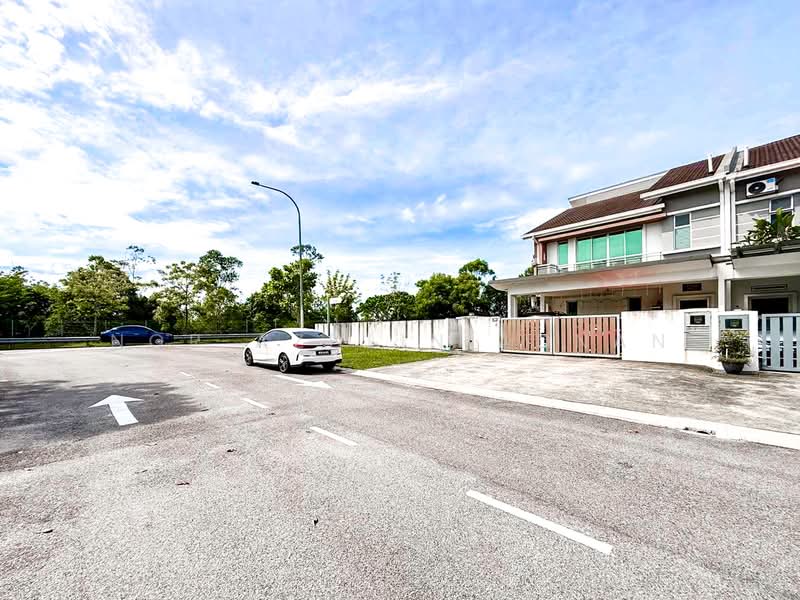 Rumah Teres 2 Tingkat untuk Dijual di Serene Heights (Semenyih) - Nor Azdlin Adnan - PropertyGuru.com.my