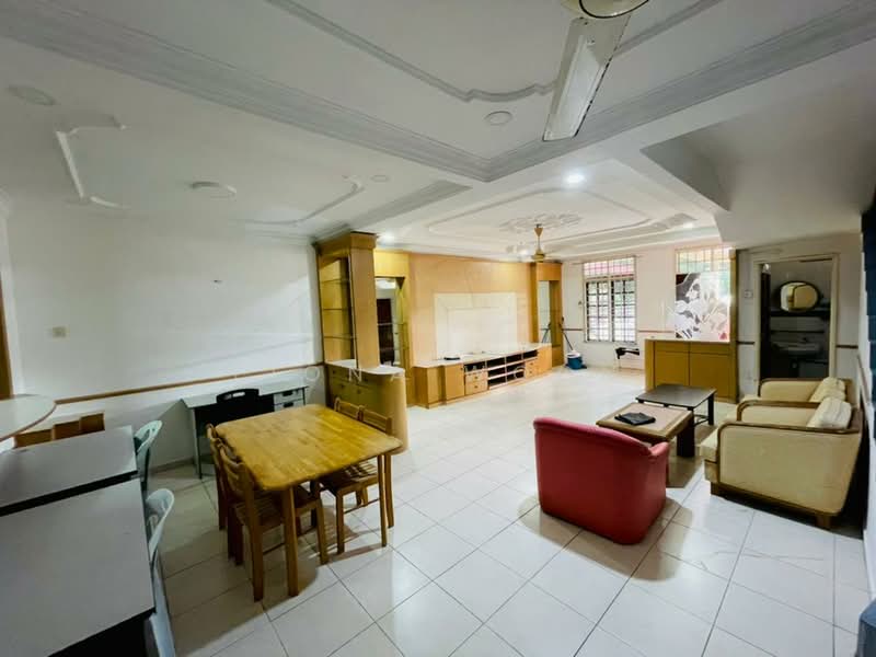 2-storey Terraced House for Sale in Bukit Beruang (Bukit Baru) - Fiona Woon - Living Room - PropertyGuru.com.my