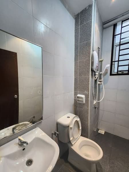Service Residence for Rent at SuriaMas Suites - Josephine Yong - Bathroom - PropertyGuru.com.my