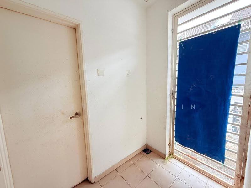 Terraced House for Sale in Bandar Country Homes (Rawang) - Nazrin Hakimin - Interior - PropertyGuru.com.my