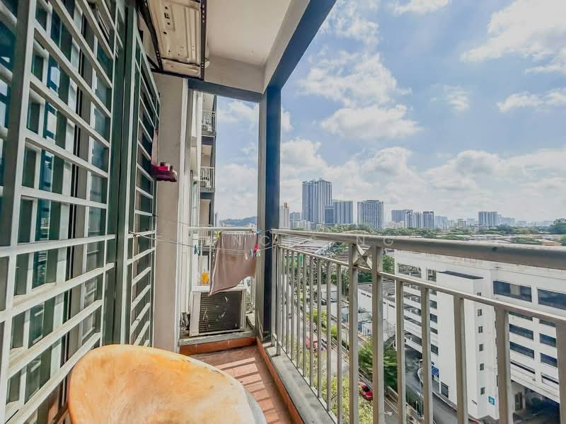 Servis Apartment untuk Dijual di OUG Parklane - Francis Ng - Balcony - PropertyGuru.com.my