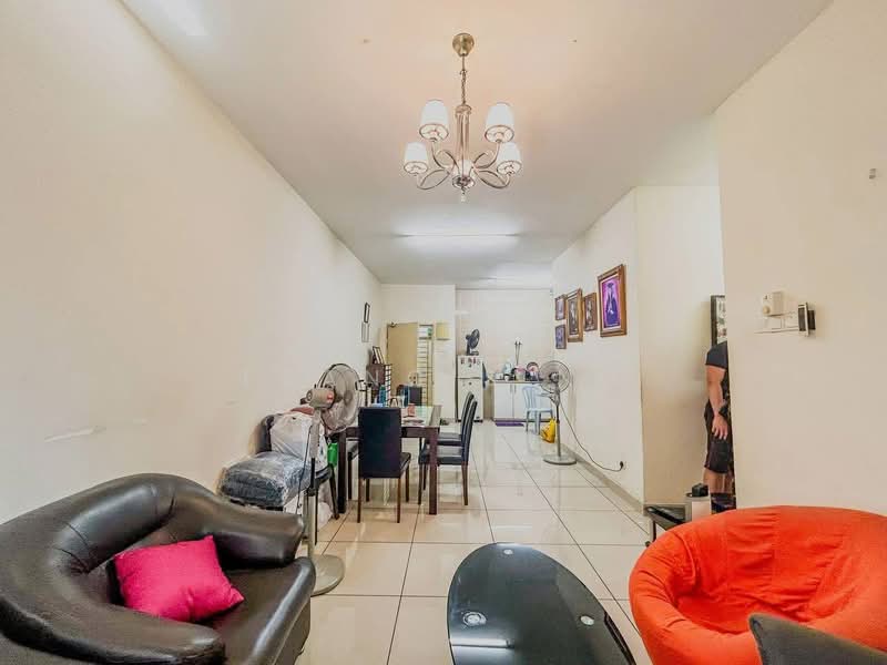 Servis Apartment untuk Dijual di OUG Parklane - Francis Ng - Living Room - PropertyGuru.com.my