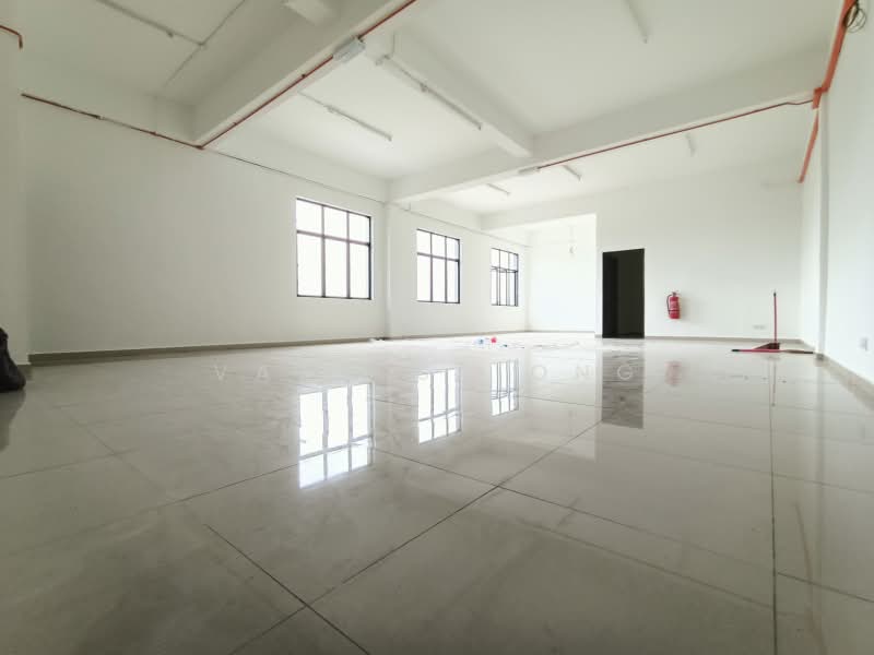 Factory for Rent in Sungai Buloh (Selangor) - Vanessa Ong - Interior - PropertyGuru.com.my