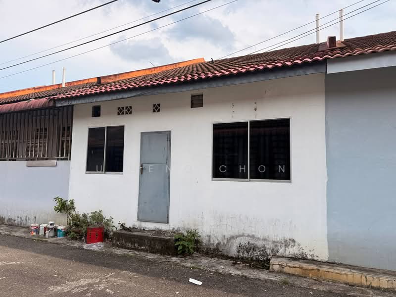 1-storey Terraced House for Sale in Taman Nusa Bestari 2 (Iskandar Puteri (Nusajaya)) - Fu Heng Chong - Exterior - PropertyGuru.com.my
