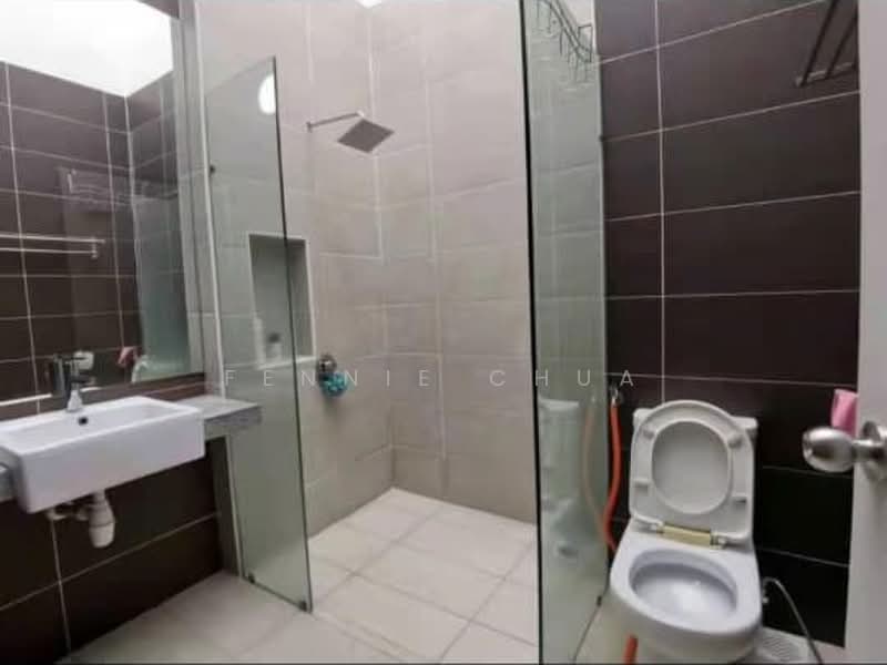 Cluster House for Sale in Skudai (Johor) - Fennie Chua - Bathroom - PropertyGuru.com.my