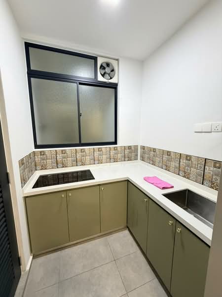 Kondominium untuk Disewa di SkyVogue - Jacquin Tan - Kitchen - PropertyGuru.com.my