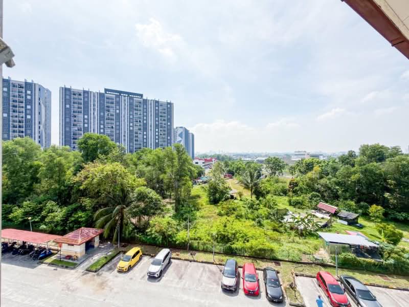 Pangsapuri untuk Dijual di Pangsapuri Seroja - Nazrin Hakimin - Exterior - PropertyGuru.com.my