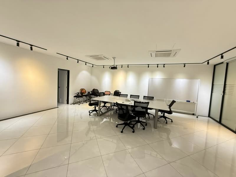 Shop / Office for Rent in Medan Istana (Ipoh) - Ainsley Thong - Interior - PropertyGuru.com.my