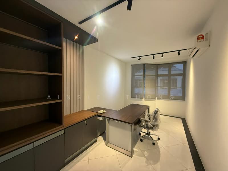 Shop / Office for Rent in Medan Istana (Ipoh) - Ainsley Thong - Study - PropertyGuru.com.my