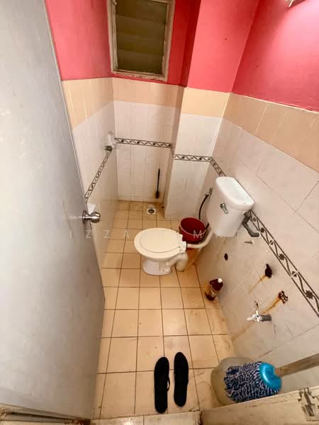 Apartment for Sale at Red Ruby - Izzati Mat - Bathroom - PropertyGuru.com.my