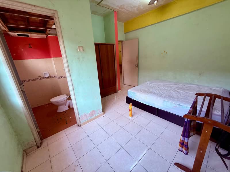 Apartment for Sale at Red Ruby - Izzati Mat - Bedroom - PropertyGuru.com.my