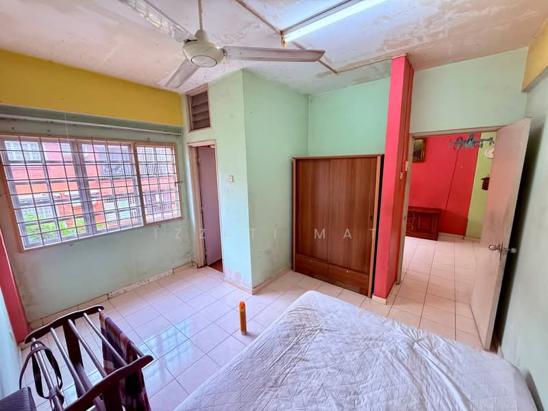 Apartment for Sale at Red Ruby - Izzati Mat - Bedroom - PropertyGuru.com.my