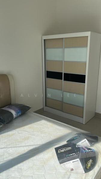 Kediaman Servis untuk Disewa di MKH Boulevard II - Alvin Lee - Bedroom - PropertyGuru.com.my