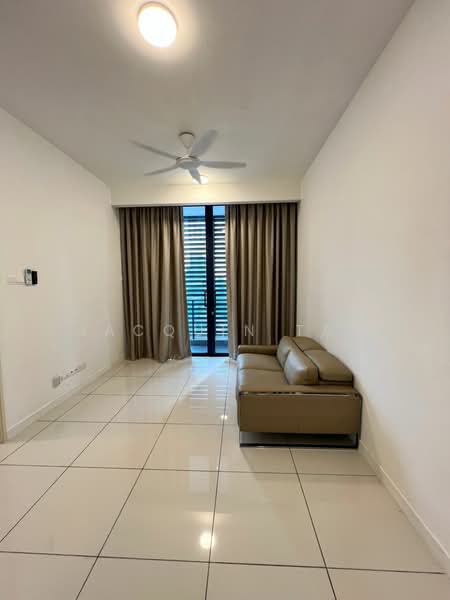 Servis Apartment untuk Disewa di Avara - Jacquin Tan - Living Room - PropertyGuru.com.my