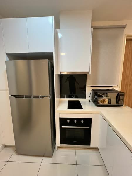 Servis Apartment untuk Disewa di Avara - Jacquin Tan - Kitchen - PropertyGuru.com.my