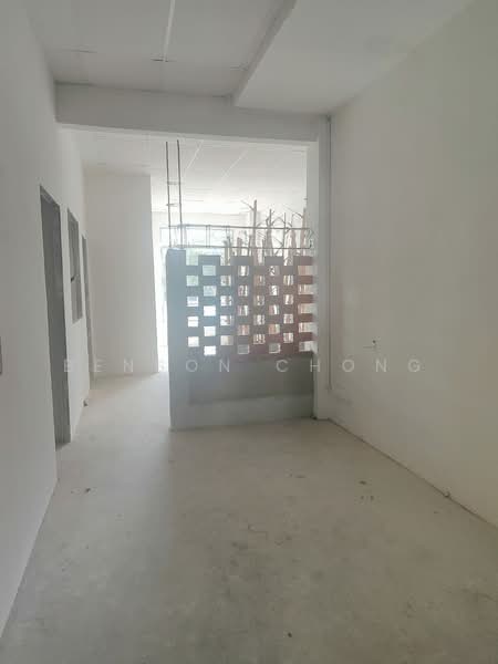 Office for Rent in Durian Tunggal (Melaka) - Benson Chong - Interior - PropertyGuru.com.my
