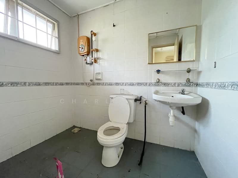 2-storey Terraced House for Sale in Kota Kemuning (Shah Alam) - Charlie Gan - PropertyGuru.com.my
