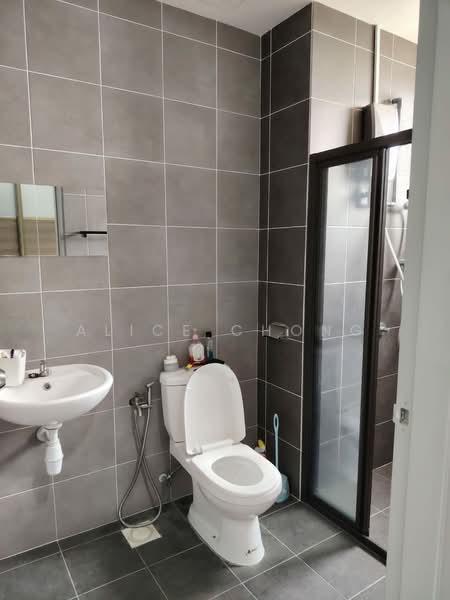 Servis Apartment untuk Disewa di The Netizen - Alice Chong - Bathroom - PropertyGuru.com.my