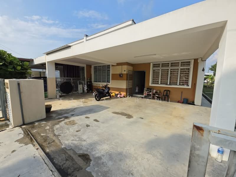 Semi-Detached House for Sale in Padang Serai (Kedah) - Azura Ghani - Exterior - PropertyGuru.com.my