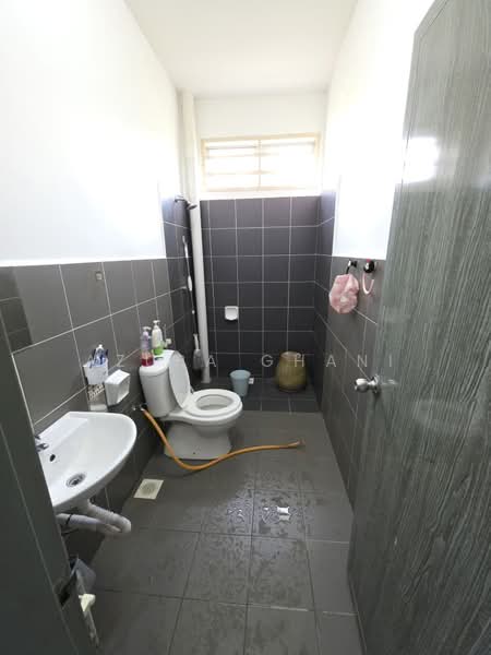 Semi-Detached House for Sale in Padang Serai (Kedah) - Azura Ghani - Bathroom - PropertyGuru.com.my